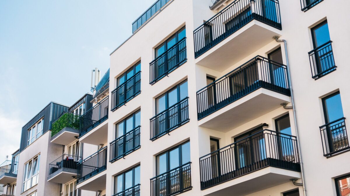 「マンション」って英語でなんて言うの？