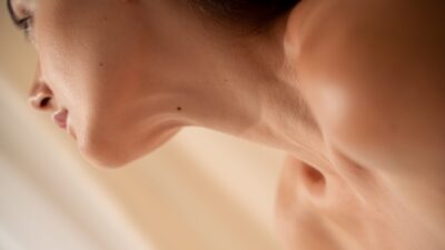 ほくろって英語で何と言う？　顔のパーツの英単語